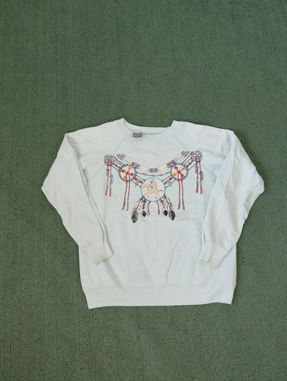 VINTAGE 1995 Womens Native American Theme Feather Design 90's Light Blue Crewnec